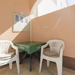 Apartament Petra *